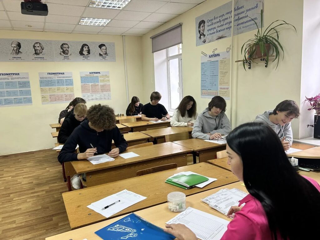 Наступила ответственная пора — время написания Всероссийских проверочных работ (ВПР СПО).
